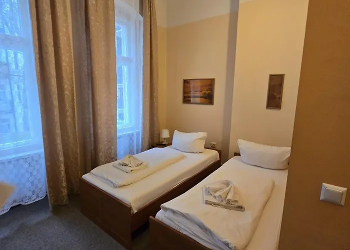 ゲストハウス アルシュ