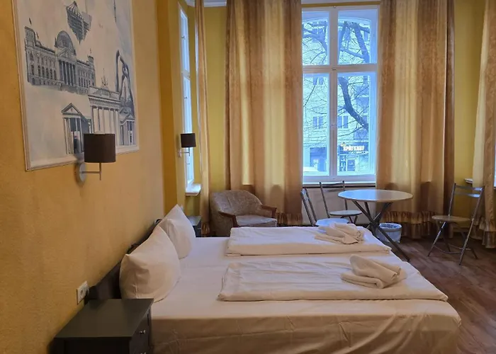 アルシュ 3* ベルリン